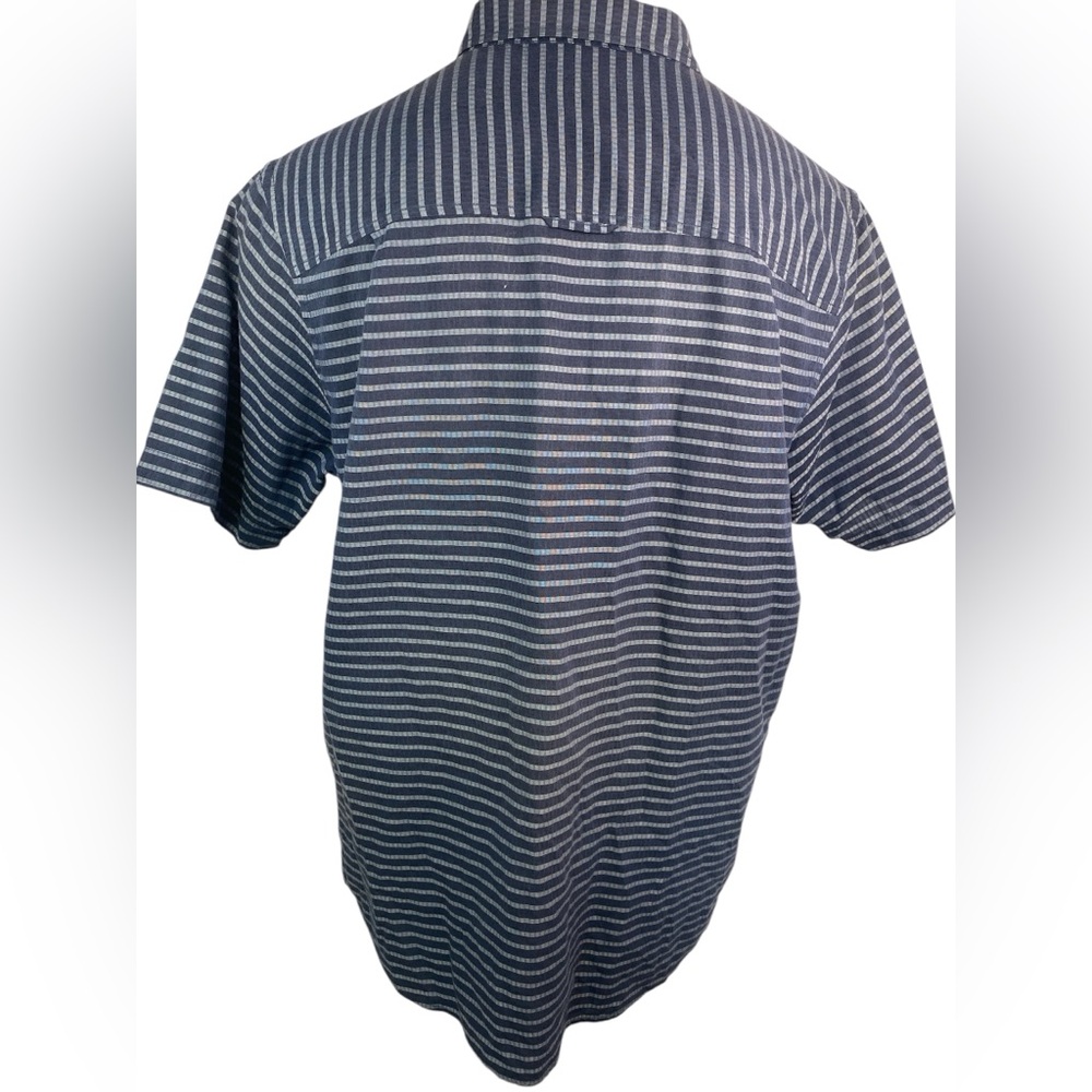 Club Room Short Sleeve Men's Blue Striped Shirt XL - Picture 2 of 4